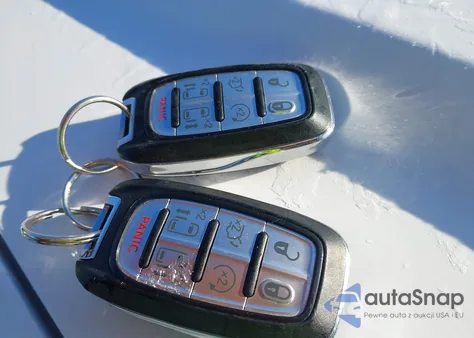 2018 Chrysler Pacifica Touring L z USA, uszkodzony, nr VIN 2C4RC1BG5JR270413